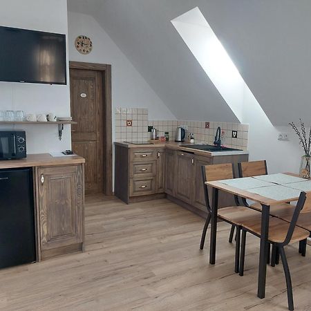 Apartmany Ema A Ela Tatranska Strba Exterior foto